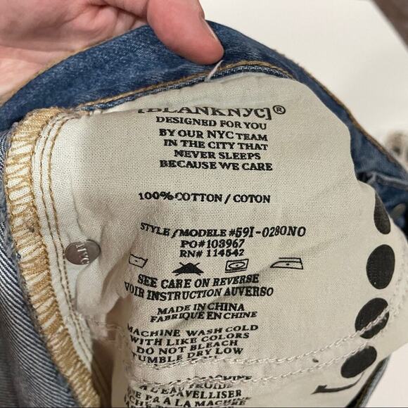 Blank NYC Medium Wash Raw Hem 100% Cotton Denim‎ Mini Skirt Size 29 - Picture 4 of 6